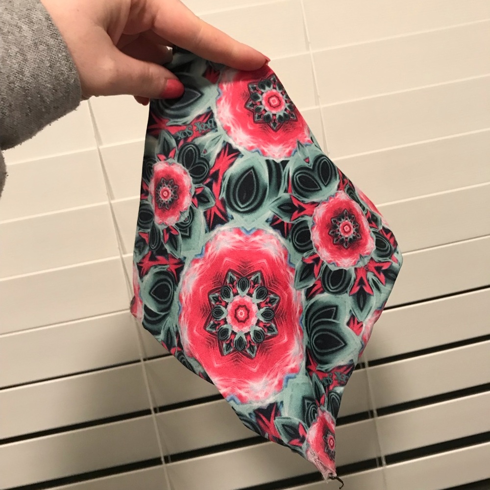 Cute Pink Book Sock 🧦 - Picture 5 of 6